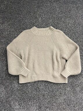 Old Navy Beige Cream Ribbed Crew Neck Sweater